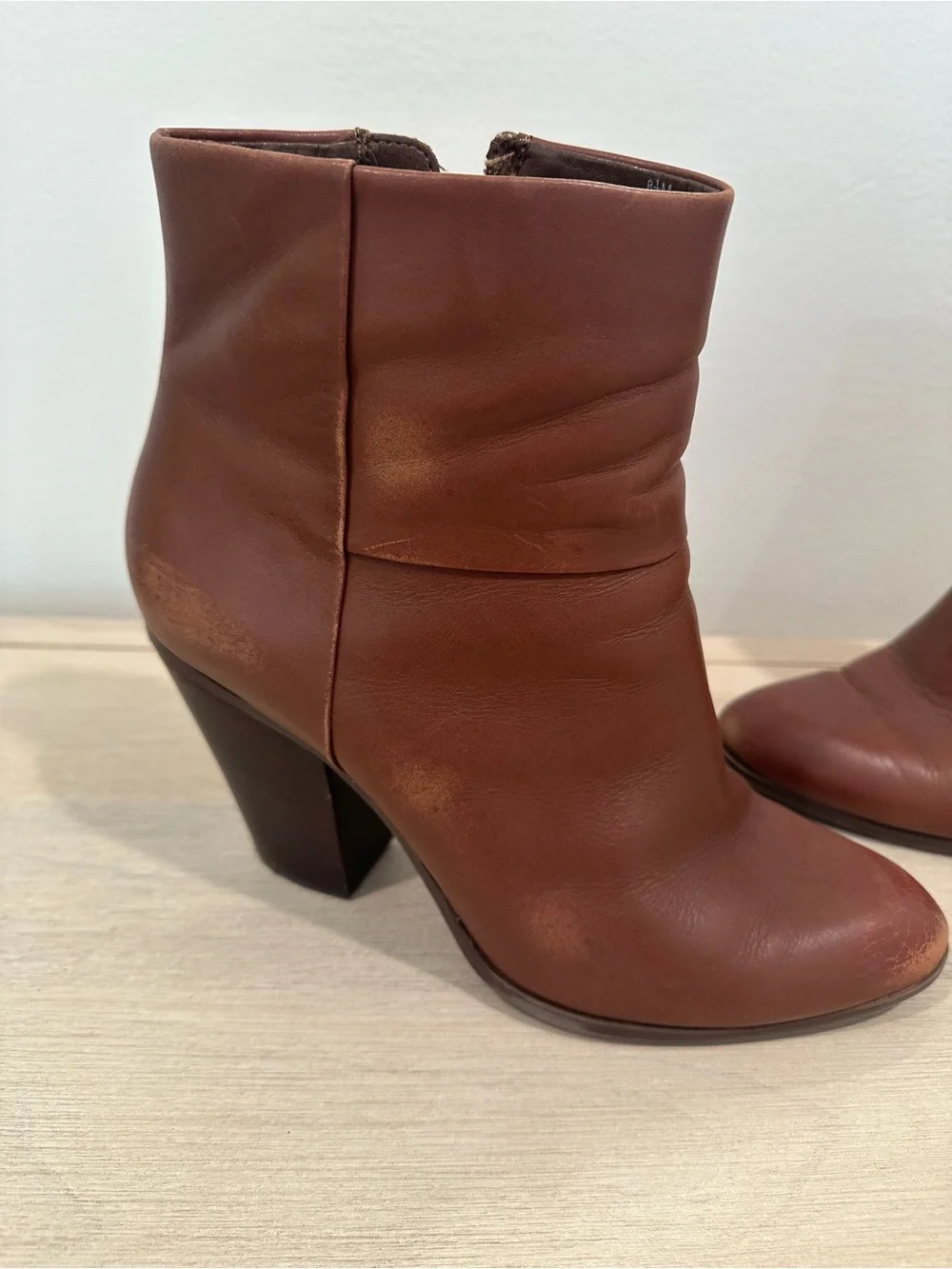 Steve Madden Chestnut Brown Leather Ankle Boots with Block Heel - Picture 3 of 8
